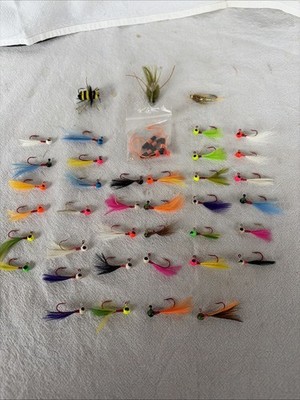 39 Pan Fish Jigs Slip Bobber Knots Nice Case Nice Assortment!!