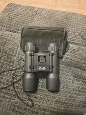 Barska Lucid View 16x32 Compact Binoculars
