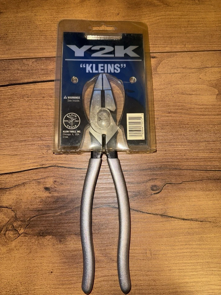 Klein Y2K Limited Edition Lineman Pliers - Image 2 of 4