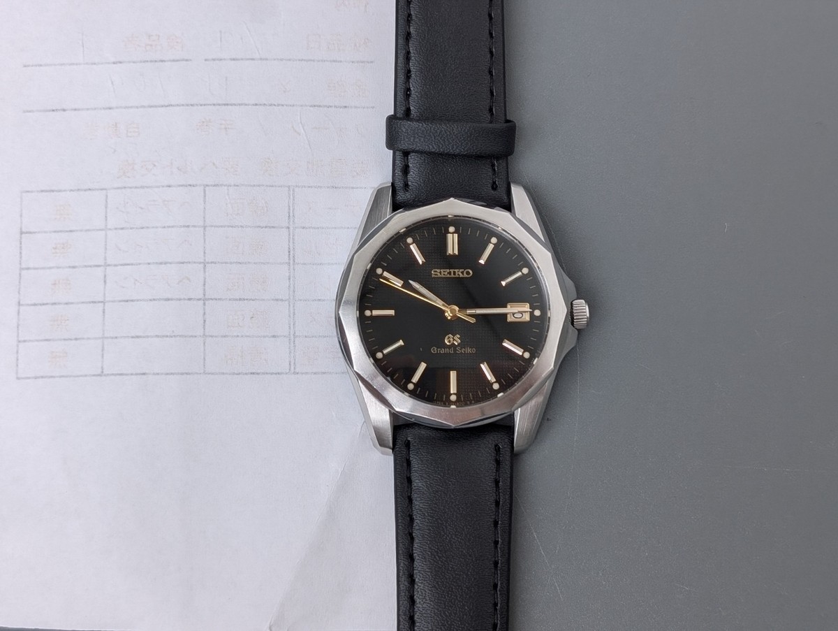 1994 Grand Seiko 8J56-8010 Black Dial Quartz Men's Watch Vintage