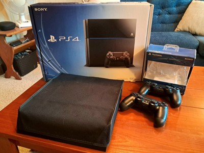 Sony PlayStation 4 500GB Gaming Console - Model CUH-1001A - Almost flawless