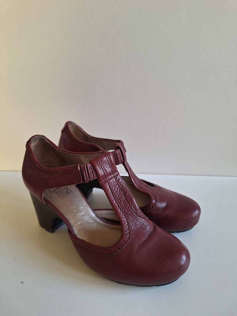 Clarks Active Air Womens Sandals T-bar Closed Toe Size UK4 UK