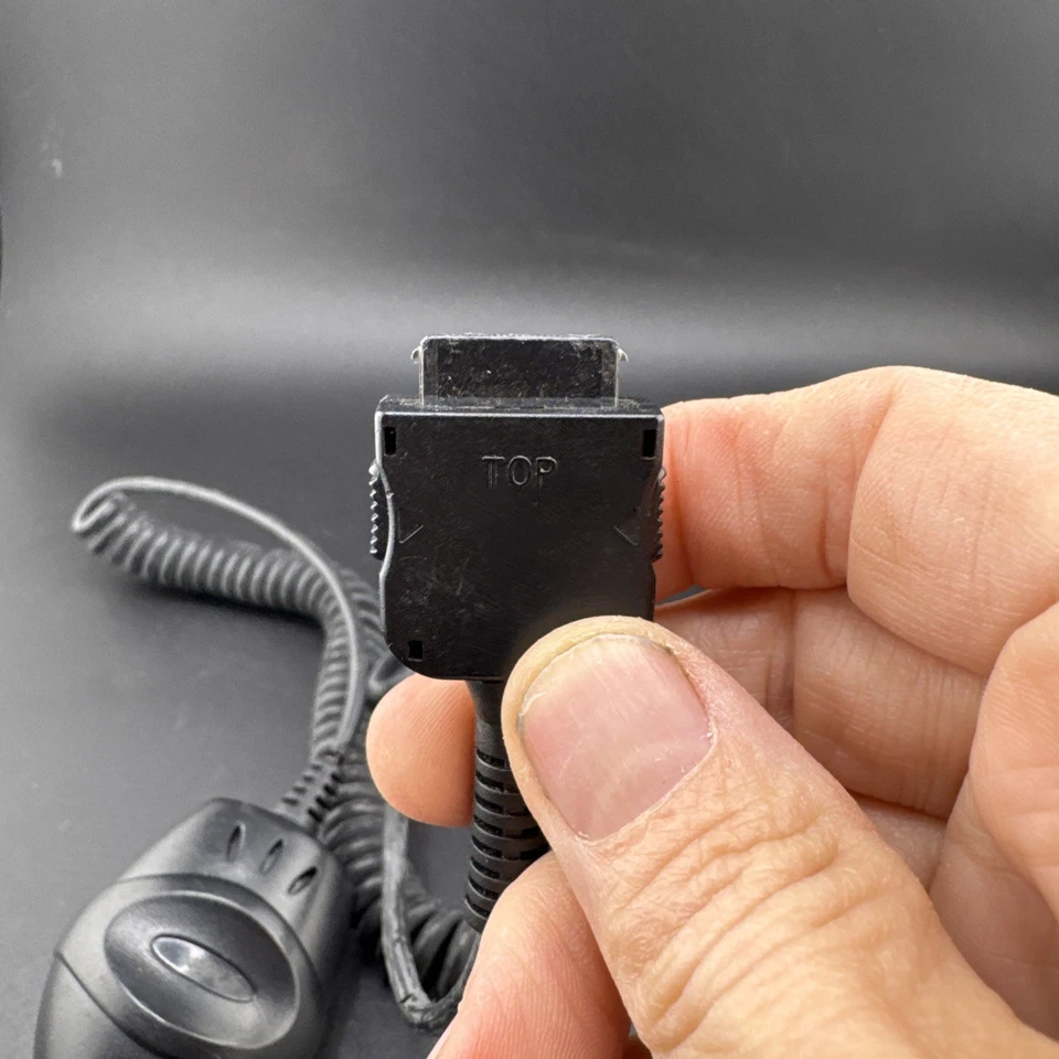 威瑞森车载充电器适用于三星或旧手机 20 针连接器 📦 — 第 3/4 张图片