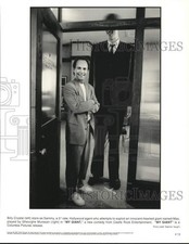 1997 Press Photo Billy Crystal & Gheorghe Muresan in 