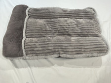 Dog Bed, Mattress with Pillow for Crate Kennel, Super Soft Sofa pet Bed