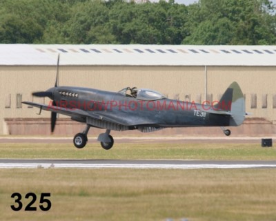 1 X SUPERMARINE SPITFIRE RAF 100 YEARS PHOTOGRAPH 27