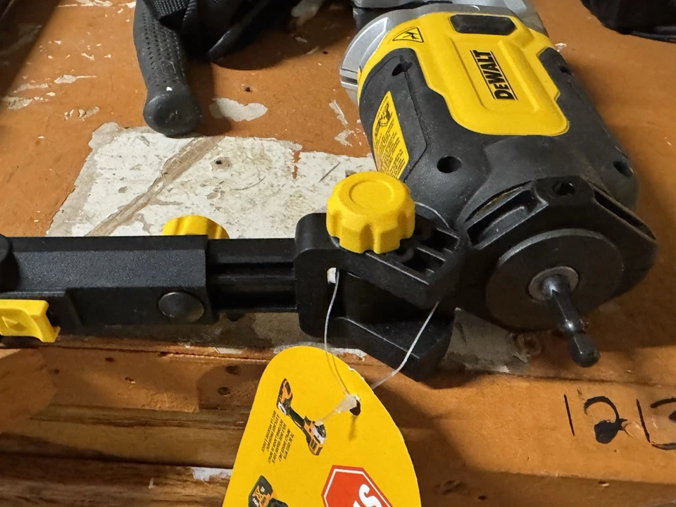 Cortador de tubos de plástico Dewalt Foto 4 de 4