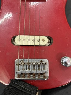 Vtg Jr. Pro By Synsonics Mini Electric Guitar Child Size 28.5