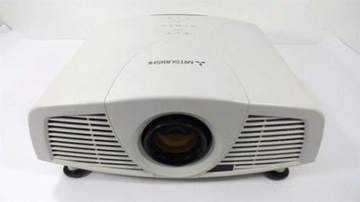Mitsubishi XD3200U DLP Projector - HDMI - 4500 Lumens - Lamp Timer : 1320 Hours