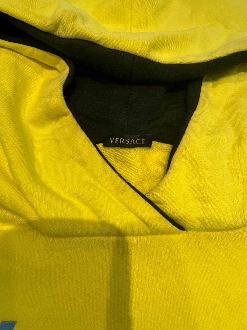 USED VERSACE VINTAGE LOGO HOODIE WOMEN'S XS GOOD thumbnail 3