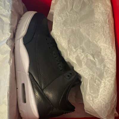 Jordan Air Jordan 3 Retro Herren Sneaker Mid Top Schwarz/Weiß EU 43 136064-020