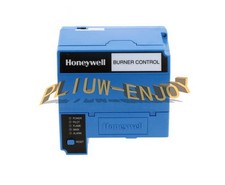 1PC New Honeywell Burner Controller RM7840M1017