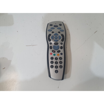 Sky URC1672-10-00R03 Fernbedienung kabellos ergonomisch Handgerät für HD TV Box