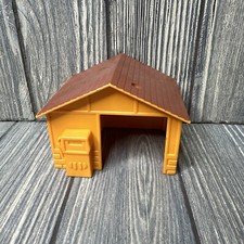 Vintage 1972 Mattel Preschool Motor Putt-Putt Railroad Building Service Station