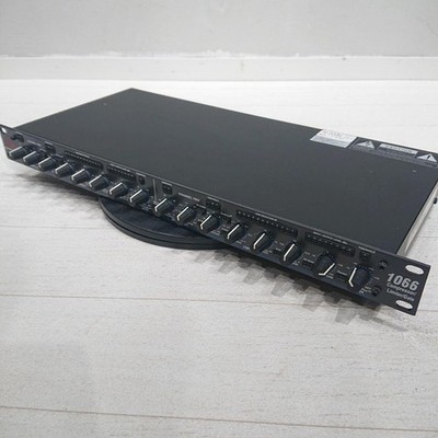 dbx 1066 Dual Channel Compressor Limiter Gate Stereo Audio Used