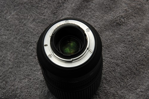 Nikon AF-S Nikkor 70-300 f/4,5-5,6 G IF-ED VR Telezoom, sehr guter Gesamtzustand - Bild 7 von 14