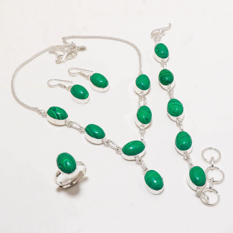 Set di gioielli fatti a mano in argento 925 con pietre preziose in malachite - Immagine 2 di 4