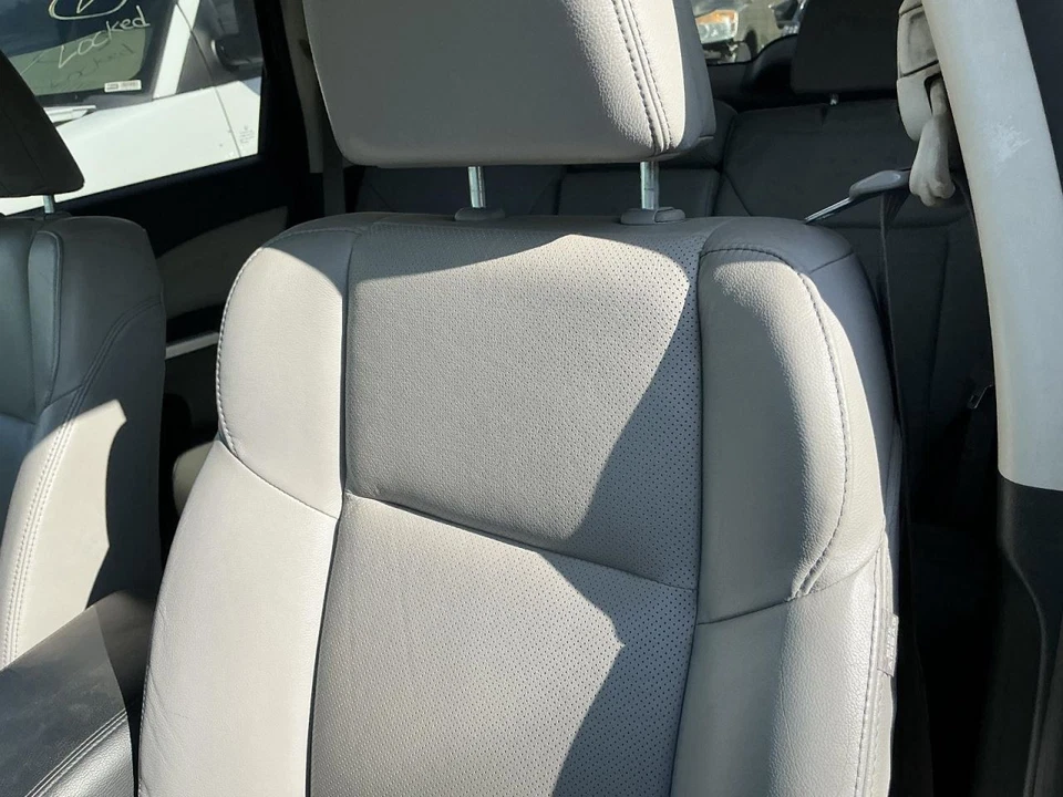 Driver Front Seat Leather Heated Electric Without Memory Fits 15-16 CR-V 859625 Foto 2 de 4