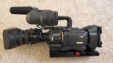 JVC GY-HD200 ProHD Camcorder - Fujinon Th16x5.5BRM Lens - Turns on/Parts/Repair