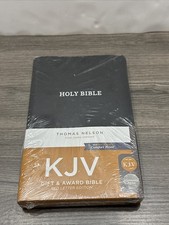KJV Gift & Award Bible Comfort Print Red Letter Edition Standard Comfort Print