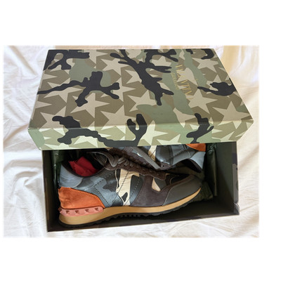 Valentino Garavani Rockrunner Camouflage Athletic Sneakers Gray Orange