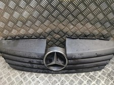 Calandre Mercedes VANEO