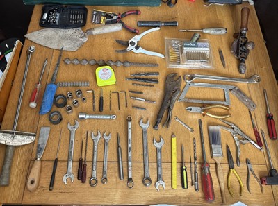 Restposten Werkzeugkoffer voll Werkzeug gebraucht Handwerkzeuge etc Konvolut gemischt teils Vintage