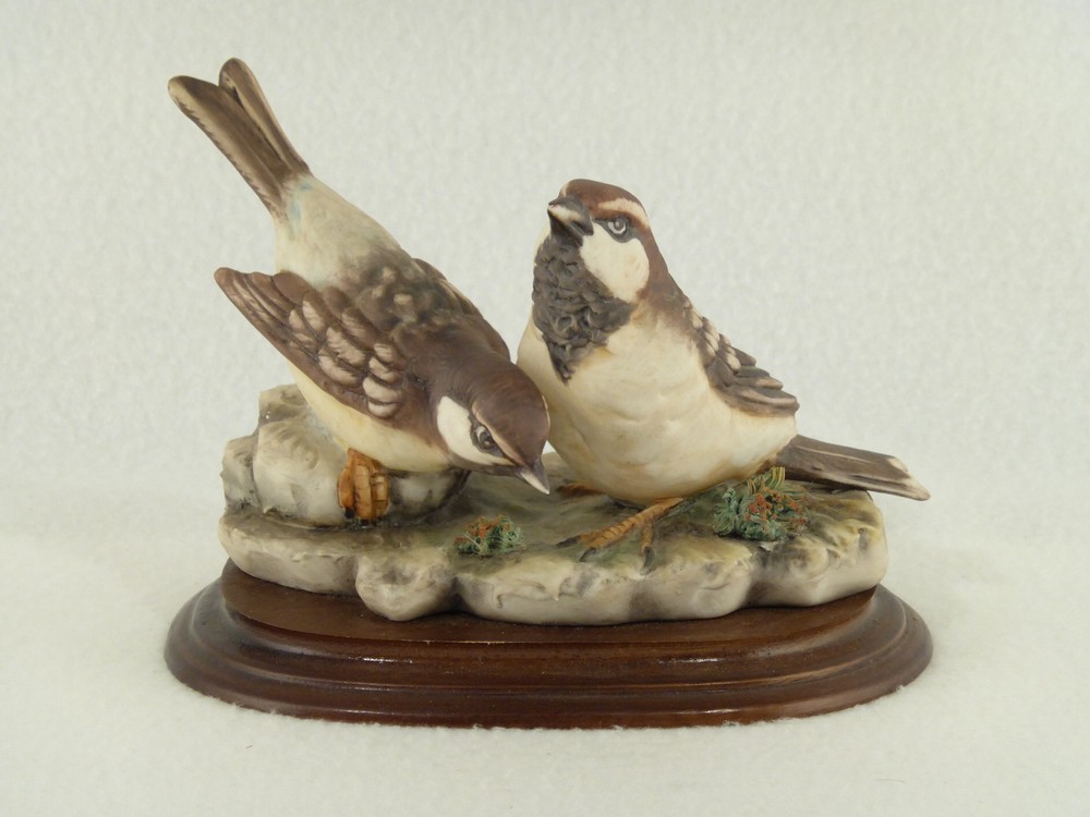G. Armani Capodimonte SPARROWS Bird Figurine - Made in Italy