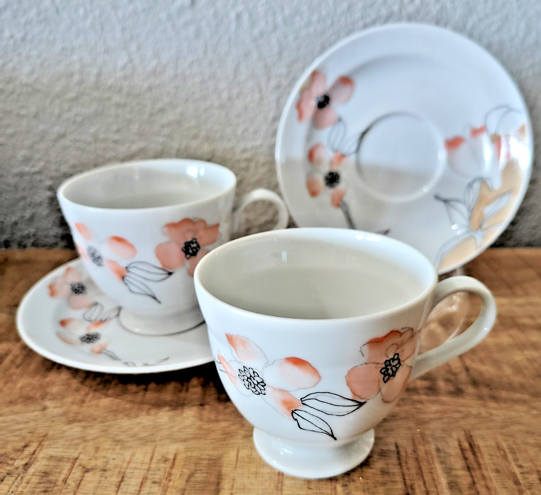 Vera For Mikasa Spring Tide Cups & Saucers