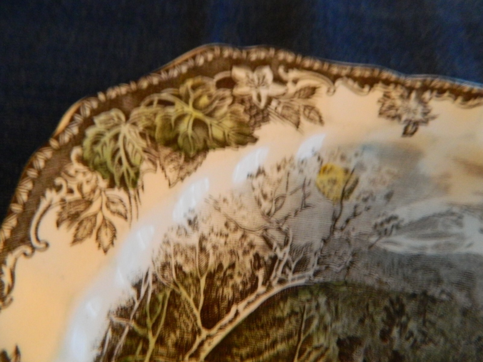 Picture 3 of 9