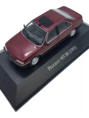 AROUTCHEFF VILAC - Voiture PEUGEOT - rouge EUR 54,90 - FR
