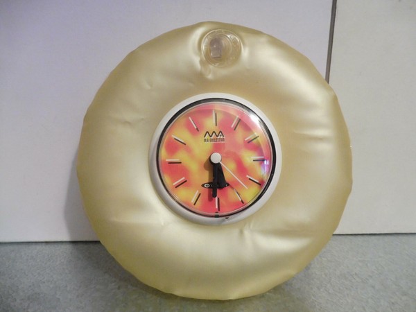 VINTAGE 90´S  FLOAT CLOCK WATCH VERY NICE  ! ORIGINAL RELOJ FLOTADOR AÑOS 90 TOY