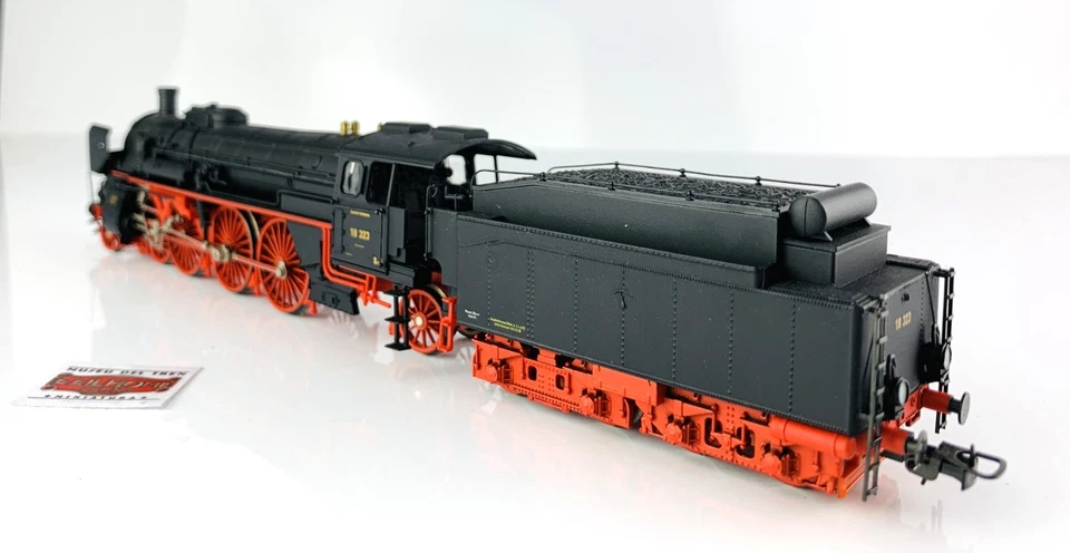 CM228 LILIPUT H0 L104003 - LOCOMOTORA A VAPOR DRG BR 18 323 EP.II - Imagen 3 de 4