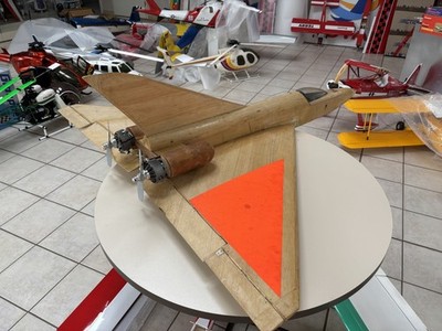 DELTA   Prototyp   von   Graupner