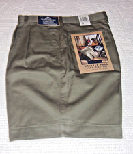DOCKERS MEN SHORTS SIZE 38 WAIST NEW WITH TAGS
