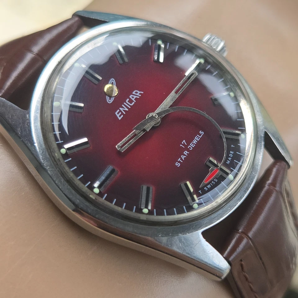 Reloj de cuerda manual vintage ENICAR para hombre Rocket segunda mano suizo años 70 Foto 3 de 4