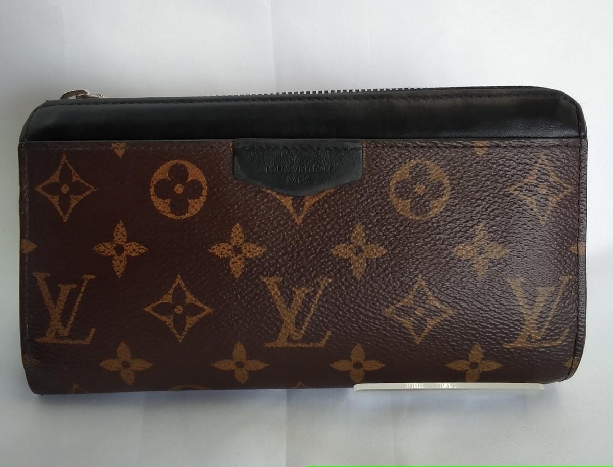 LOUIS VUITTON M69407 LV Zippy Dragonne Monogram Canvas Long Wallet