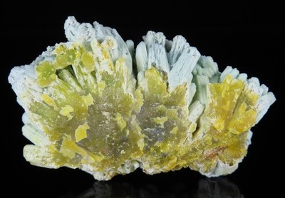 PLUMBOGUMMITE and Pyromorphite crystals * Yangshuo Mine, China | eBay