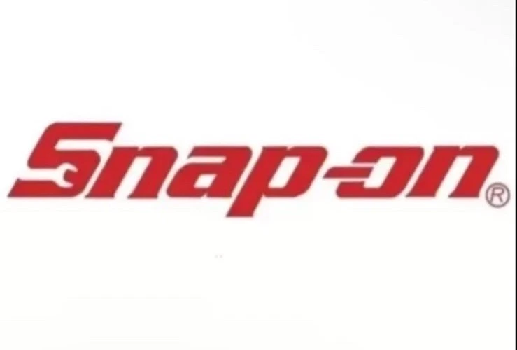 Juego de 8 cuchillos para carne coleccionables a presión en estuche de madera con logotipo nuevos Foto 3 de 3