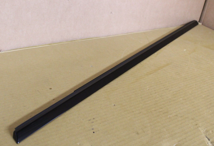 MERCEDES-BENZ B W246 Rear Right Door Window Trim Strip A2467350482
