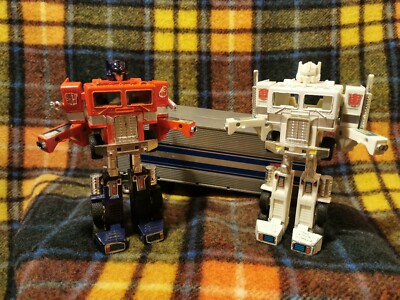 Vintage Hasbro Takara G1 Transformer Spielzeug Lastwagen