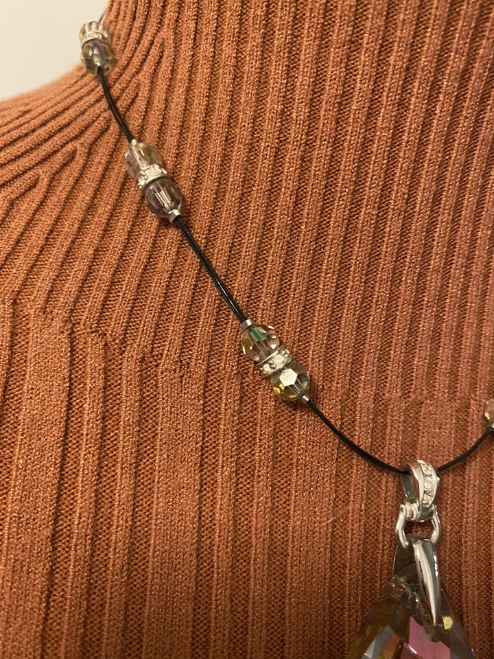 Usado en Excelente Condición 5th Avenue Swarovski De-Art Forma Pendientes y Collar Conjunto Placa de Rodio Foto 4 de 4