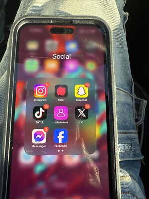 iphone 14 pro max 256gb Spectrum TikTok & CapCut