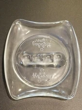 VINTAGE HOLIDAY  INN GLASS ASHTRAY #2