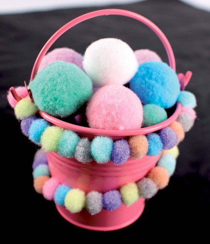 Mini Pastel Pom Poms 0.8 Cm Assortment 200 Pieces - Picture 2 of 2