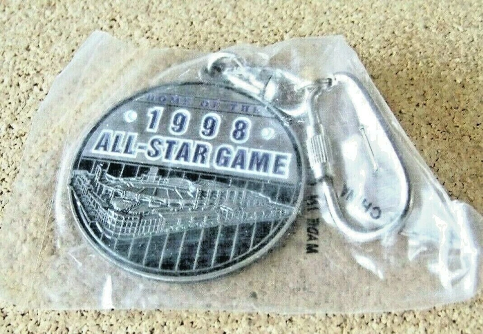 1998 All-Star Game Colorado Rockies Coors Field metal disk key ring - Image 2 of 4