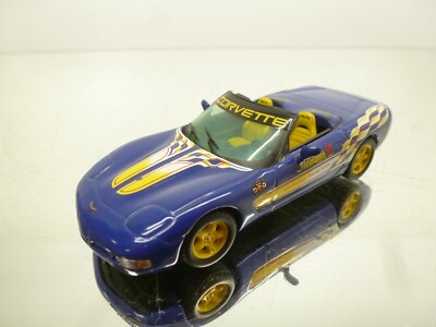 VITESSE VMC99004 CHEVROLET CORVETTE C5 INDY 500 PACE CAR 1998 -1:43- GOOD - 244