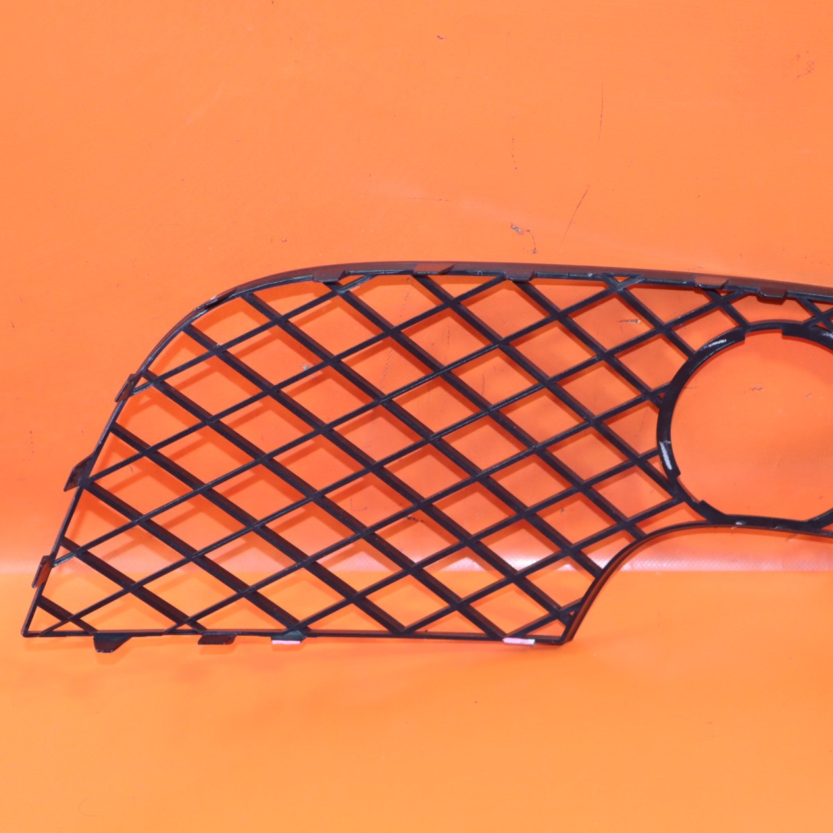 BENTLEY GT GTC BUMPER GRILLE LOWER FRONT RIGHT 2012 2013 2014 3W3807668 OEM
