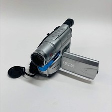 JVC Compact VHS Camcorder GR-AXM18U