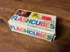 Sylvania Flashcubes Blue Dot 3 Cubes / 12 Flashes Vintage Camera Flash